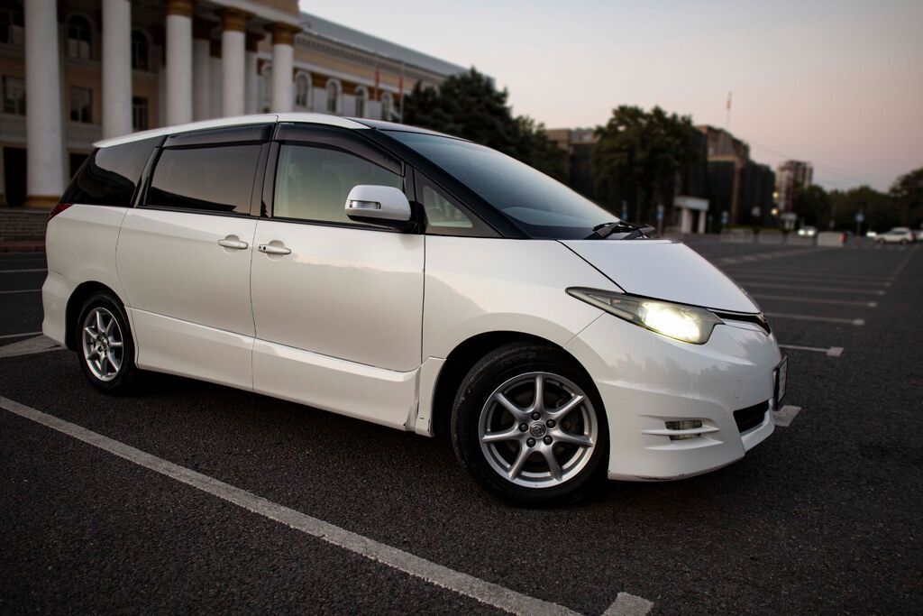 Toyota Estima: 2006 г., 2.4 л, Вариатор, Бензин, Минивэн: фото 7