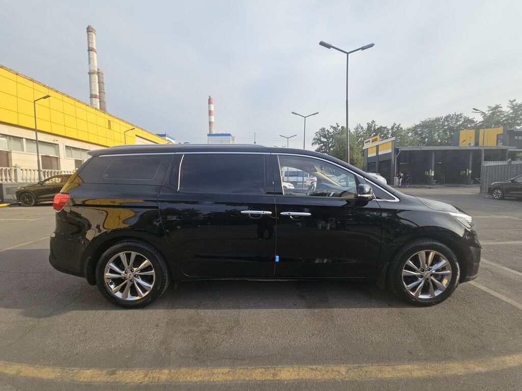 Kia Carnival: 2019 г., 2.2 л, Автомат, Дизель, Минивэн: фото 3