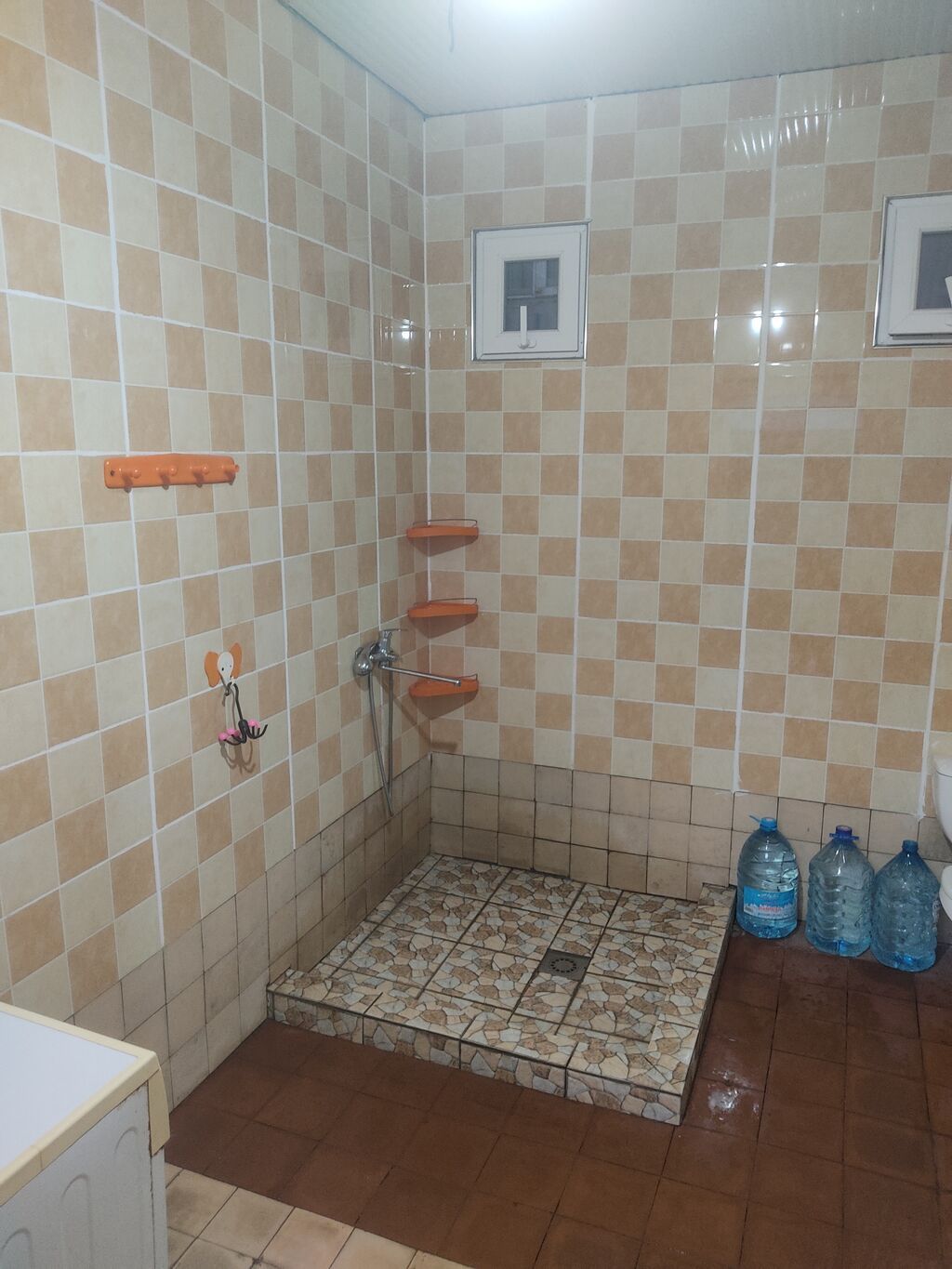 6 комнат и более, 196 м², Бишкек, Маевка с. Собственник: фото 7