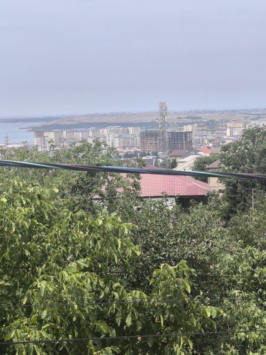 5 otaqlı, 150 kv. m, Yeni təmirli