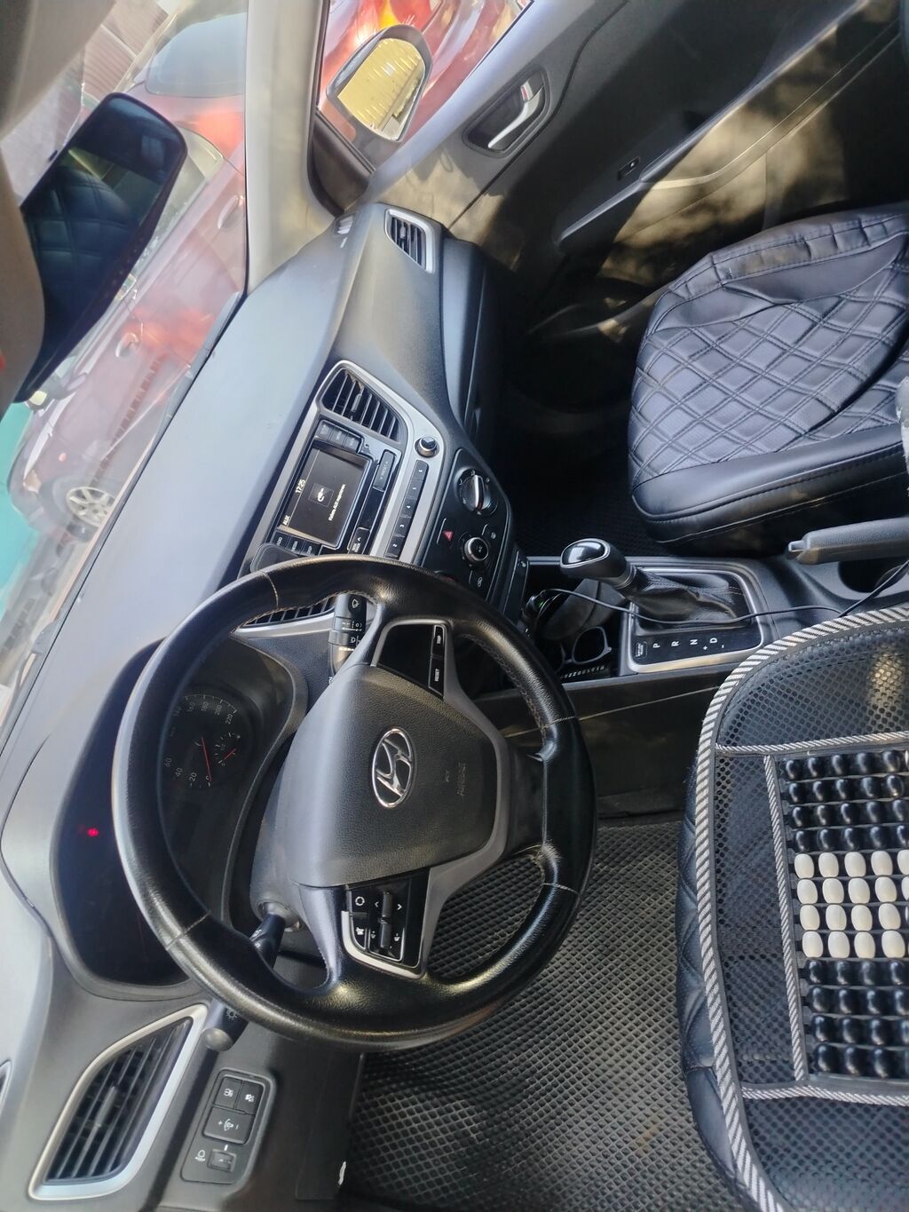 Hyundai Solaris: 2018 г., 1.6 л, Автомат, Бензин, Седан: фото 5