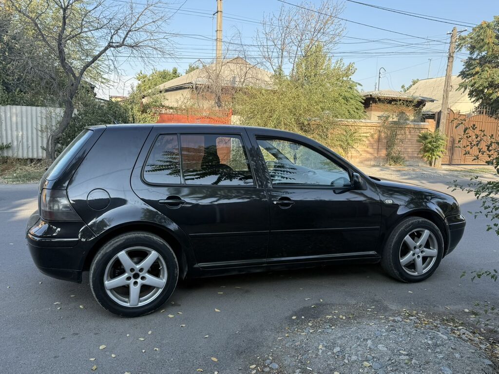Volkswagen Golf: 1999 г., 1.6 л, Механика, Бензин, Хэтчбэк: фото 5