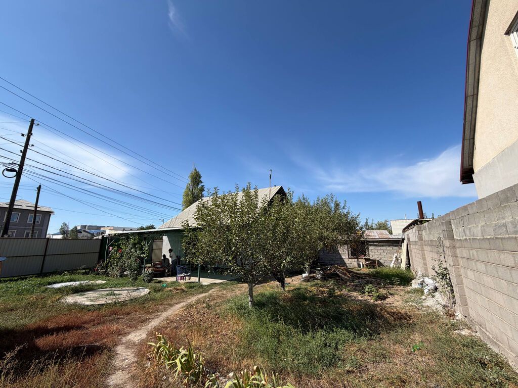 3 комнаты, 60 м², 4 соток, Бишкек, Учкун мкр Агентство недвижимости: фото 2