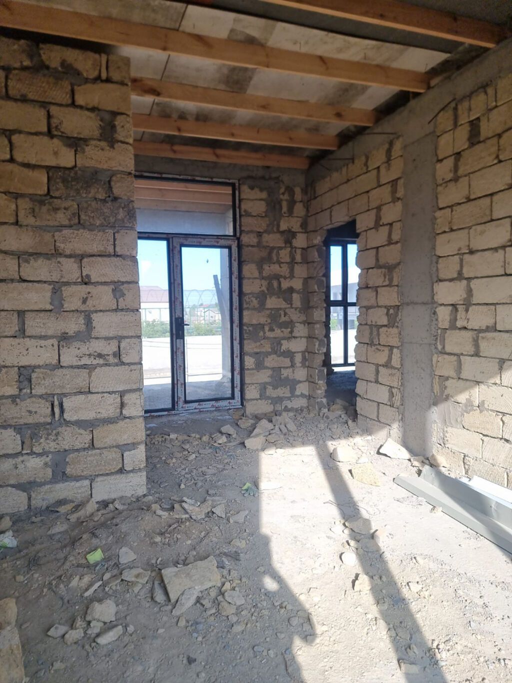 Novxanı, 149 kv. m, 4 otaqlı, Hovuzlu, Kanalizasiya, Qaz, Su