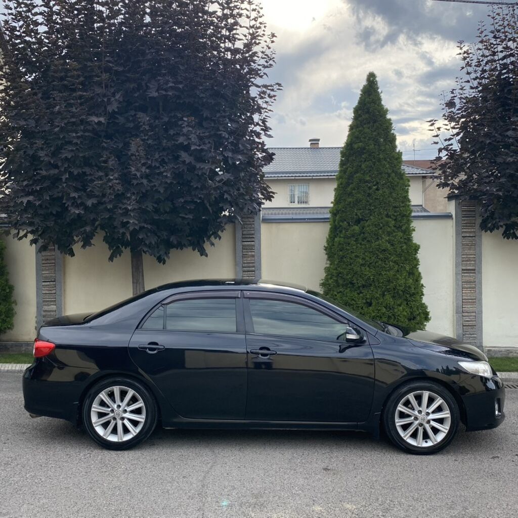 Toyota Corolla: 2012 г., 1.6 л, Автомат, Бензин, Седан: фото 4