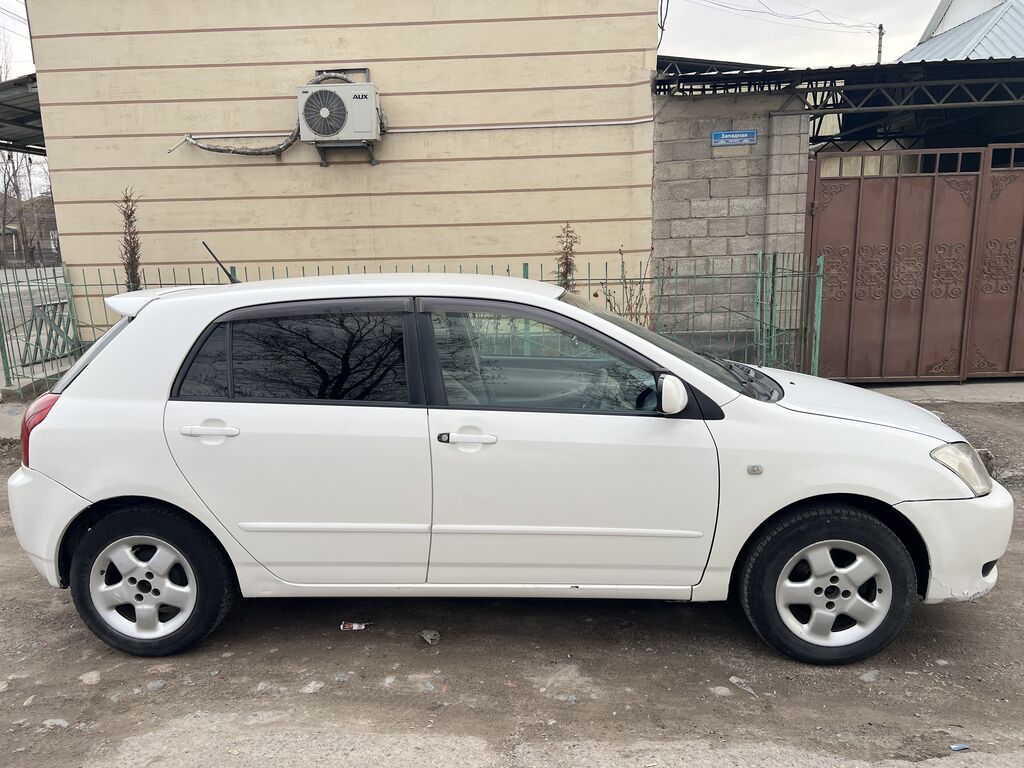 Toyota Allex: 2004 г., 1.5 л, Автомат, Бензин, Хэтчбэк: фото 5
