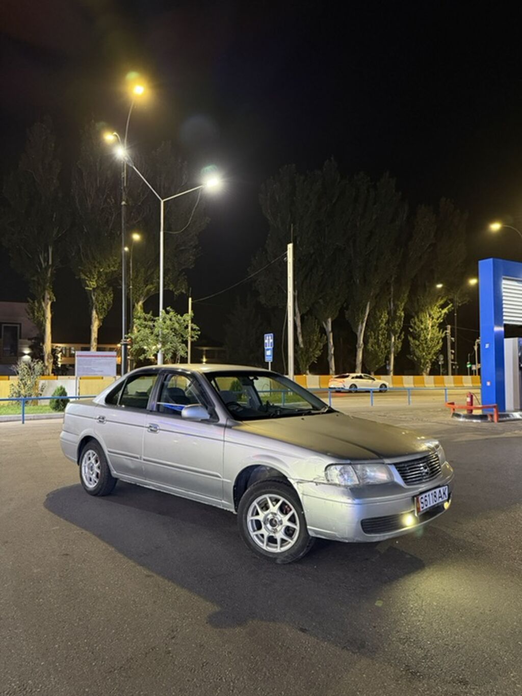Nissan Almera: 2003 г., Автомат, Бензин, Седан: фото 2