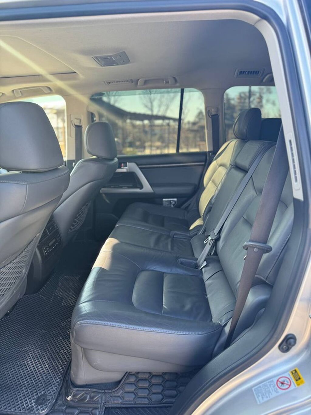 Toyota Land Cruiser: 2008 г., 4.7 л, Автомат, Газ, Внедорожник — фото 8