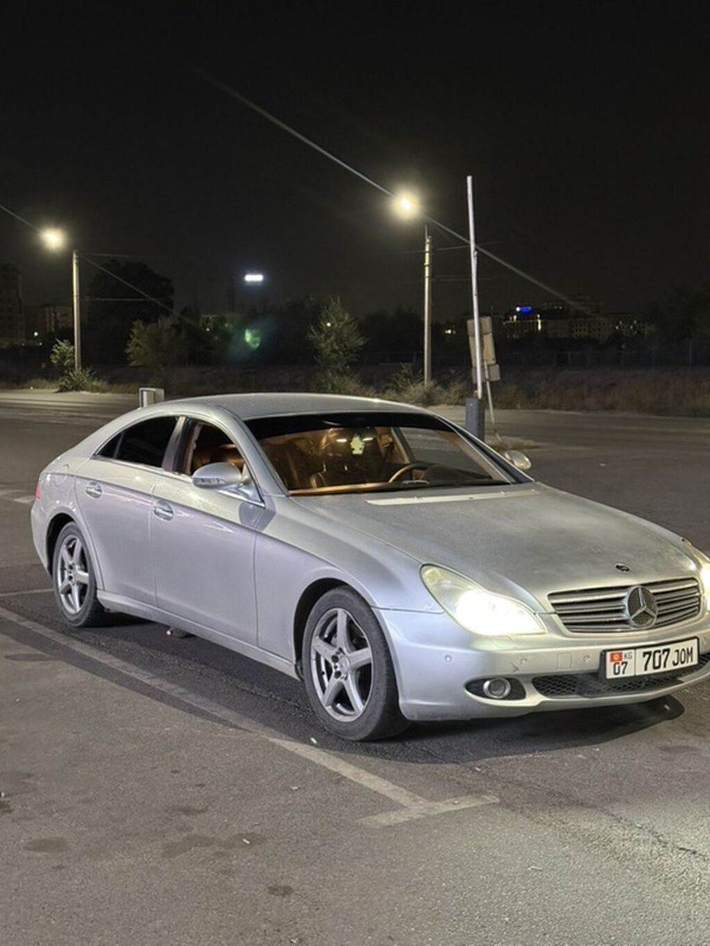Mercedes-Benz CLS-Class: 2005 г., 3.5 л, Автомат, Газ, Седан: фото 3