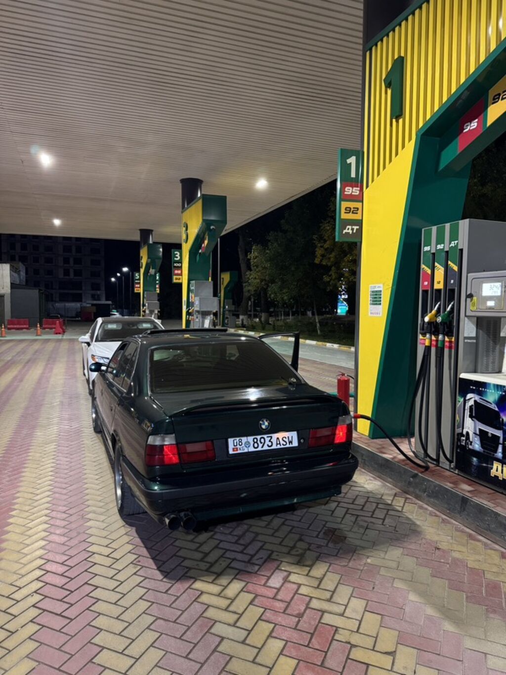 BMW 5 series: 1995 г., 2.8 л, Механика, Бензин, Седан: фото 4