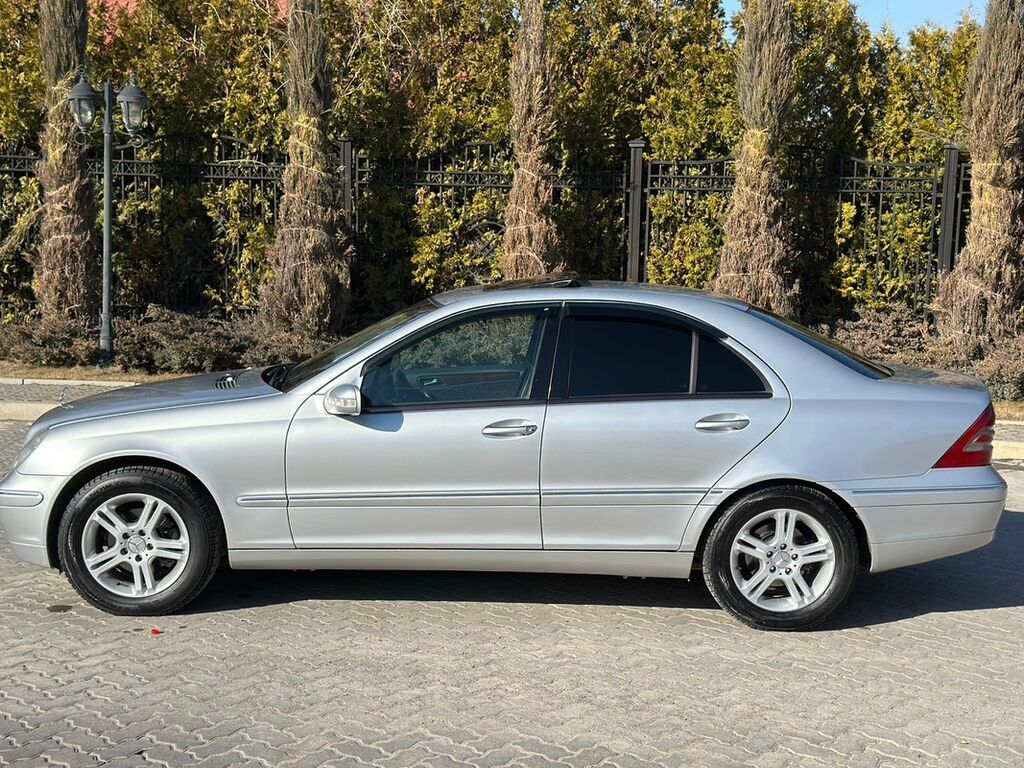 Mercedes-Benz C-Class: 2001 г., 2.6 л, Автомат, Бензин, Седан: фото 5