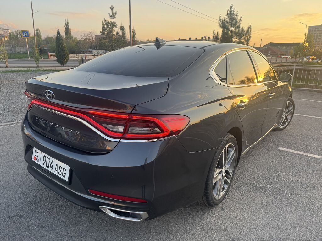 Hyundai Grandeur: 2018 г., 3 л, Автомат, Газ: фото 5