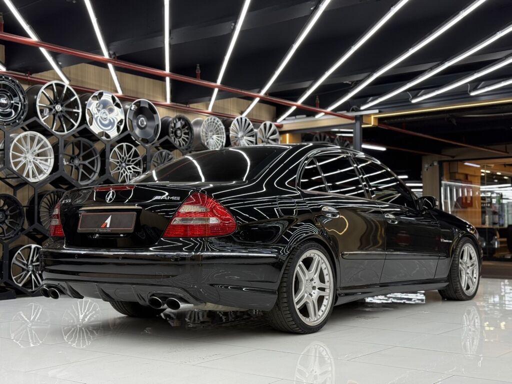 Mercedes-Benz E-класс AMG: 2005 г., 5.5 л, Седан: фото 5