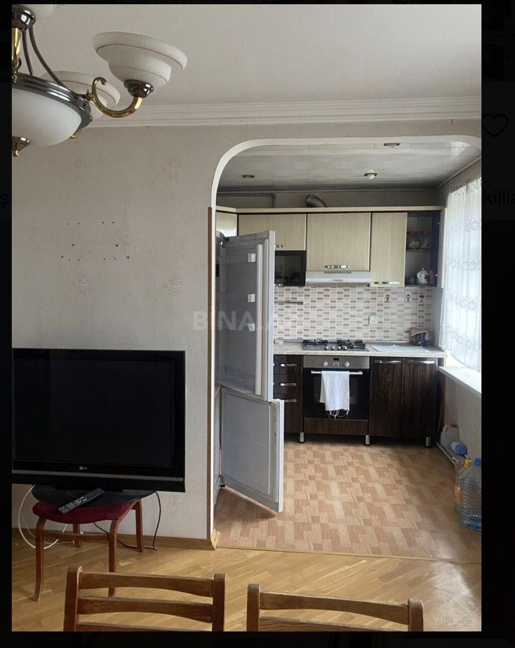 Əhmədlidə 4 otaqlı köhnə tikili mənzil satılır, 92 m², 185 000 AZN, şəkil 2 / 6