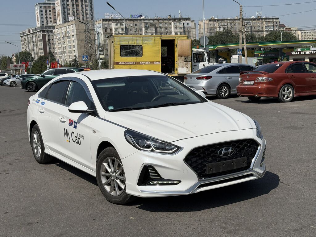 Hyundai Sonata: 2020 г., 2 л, Автомат, Газ, Седан: фото 3