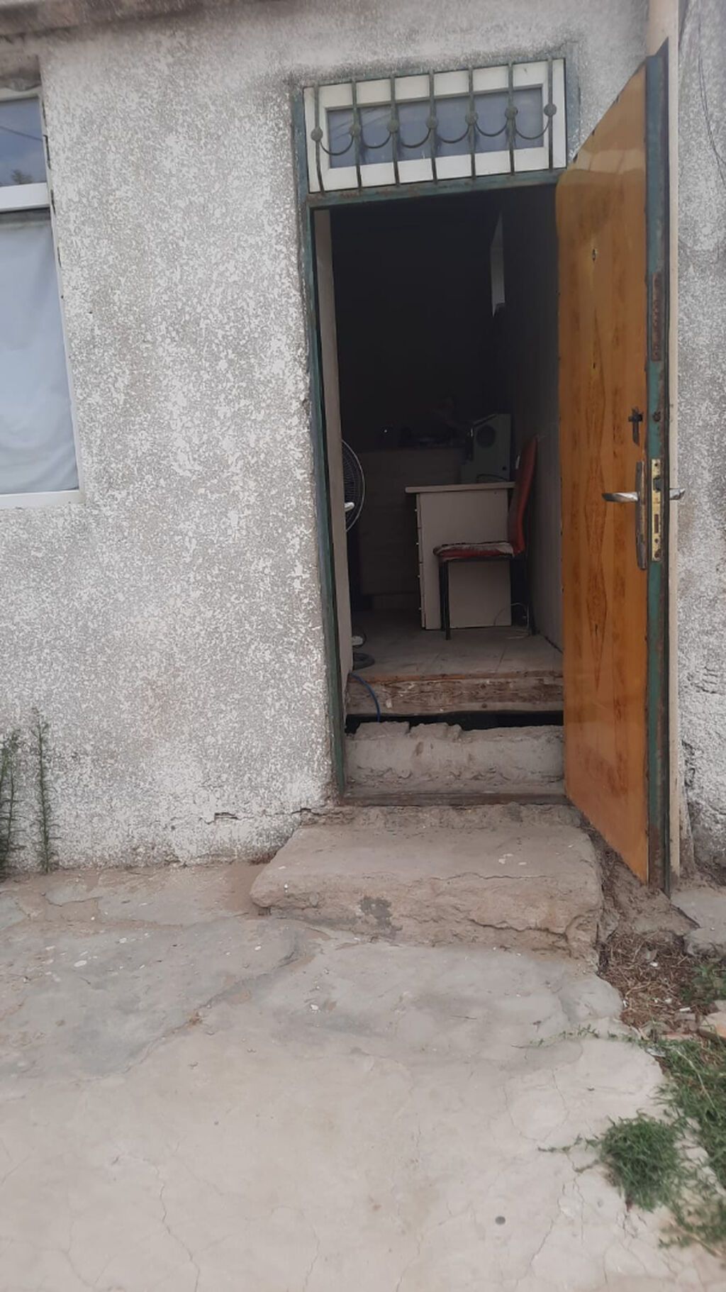 Sabunçu qəs. 4 otaqlı, 80 kv. m, Orta təmir