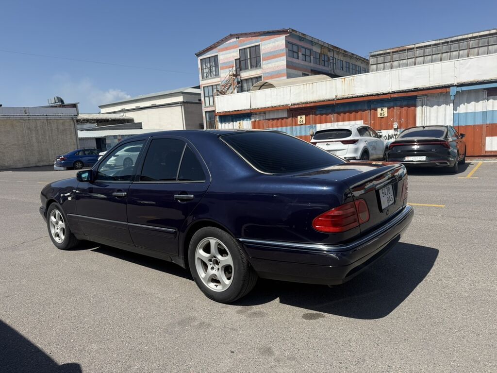 Mercedes-Benz E-Class: 1996 г., 3.2 л, Автомат, Бензин, Седан: фото 5