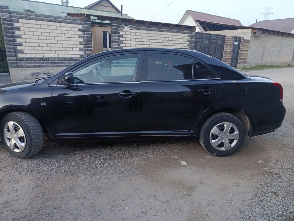 Toyota Avensis: 2003 г., Седан: фото 7