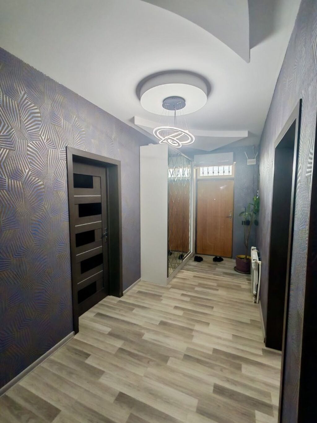 6 otaqlı, 3 kv. m, Kredit yoxdur, Yeni təmirli