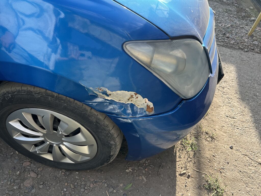 Toyota Ist: 2002 г., 1.5 л, Автомат, Бензин: фото 5