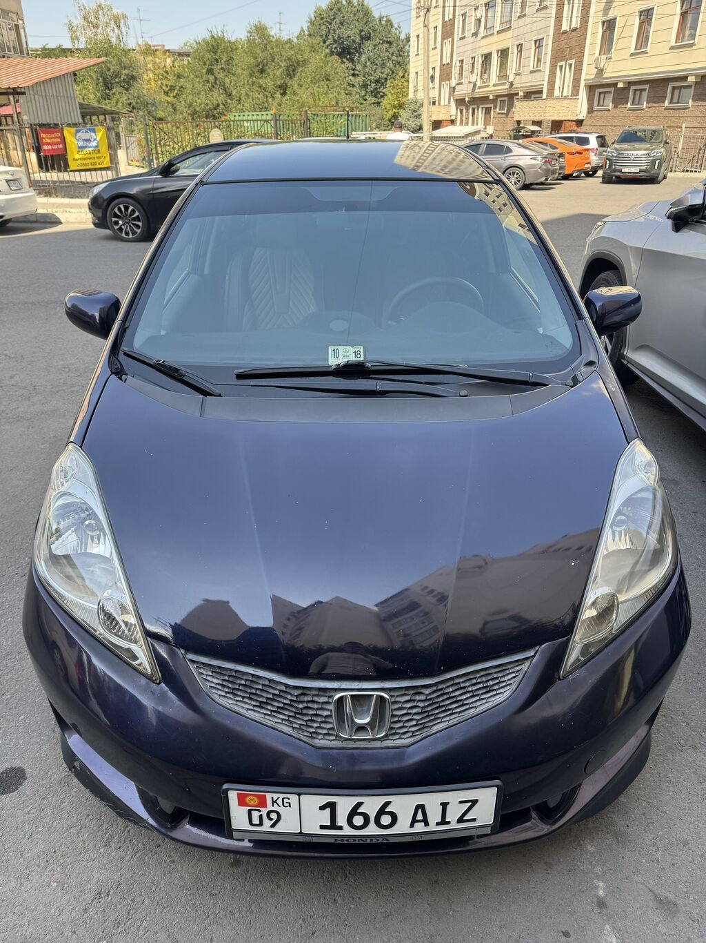 Honda Fit: 2010 г., 1.5 л, Автомат, Бензин: фото 3