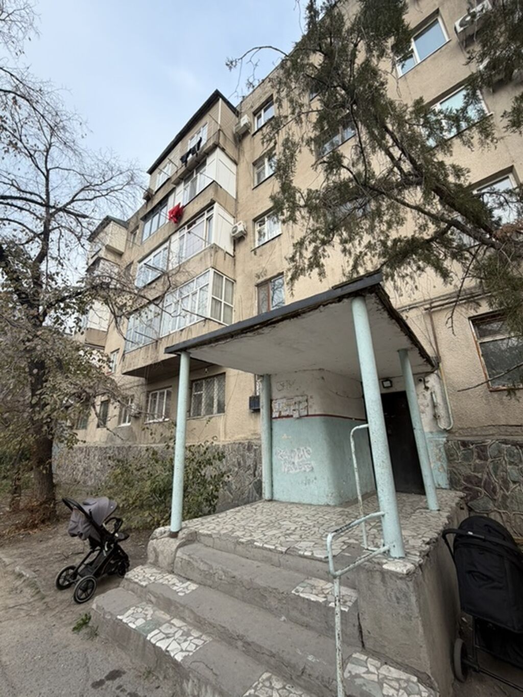 1 комната, 34 м², ТЦ Весна Малосемейка, 5 этаж, Старый ремонт