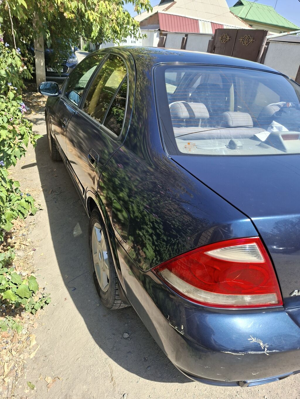 Nissan Almera Classic: 2006 г., 1.6 л, Автомат, Бензин, Седан: фото 4