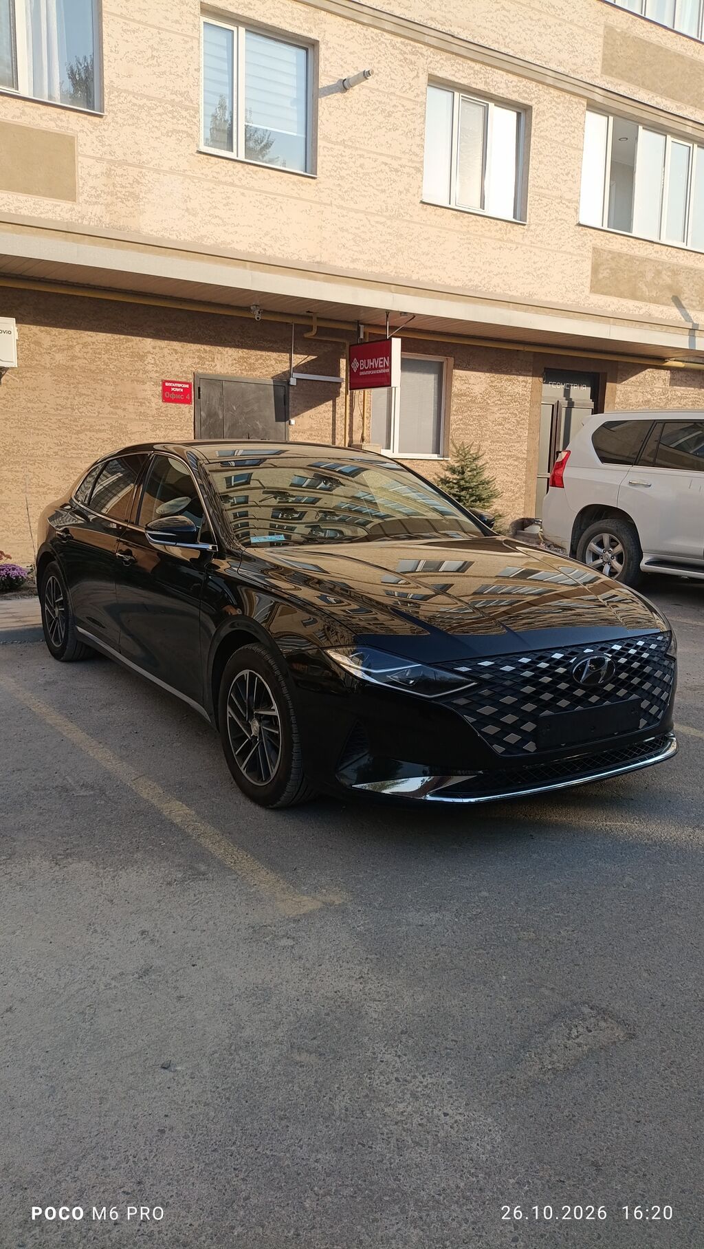 Hyundai Grandeur: 2021 г., 3 л, Автомат, Газ, Седан: фото 2