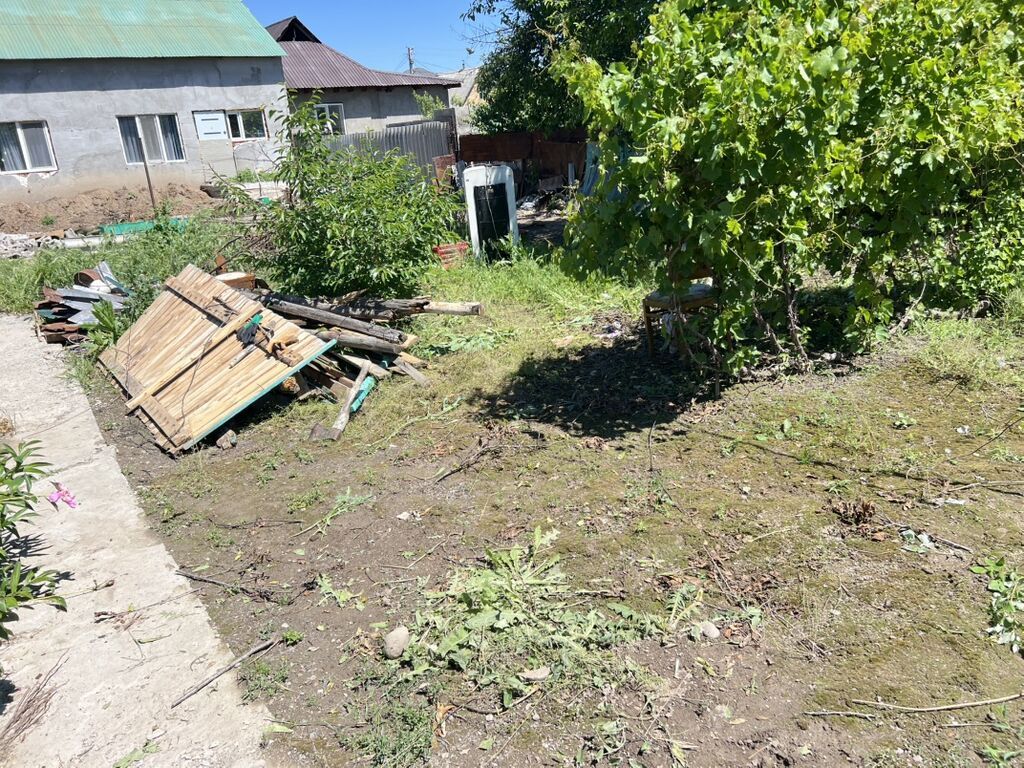 Продаю дом (это не полдома) с участком и хозпостройками (с.Достук) — фото 2
