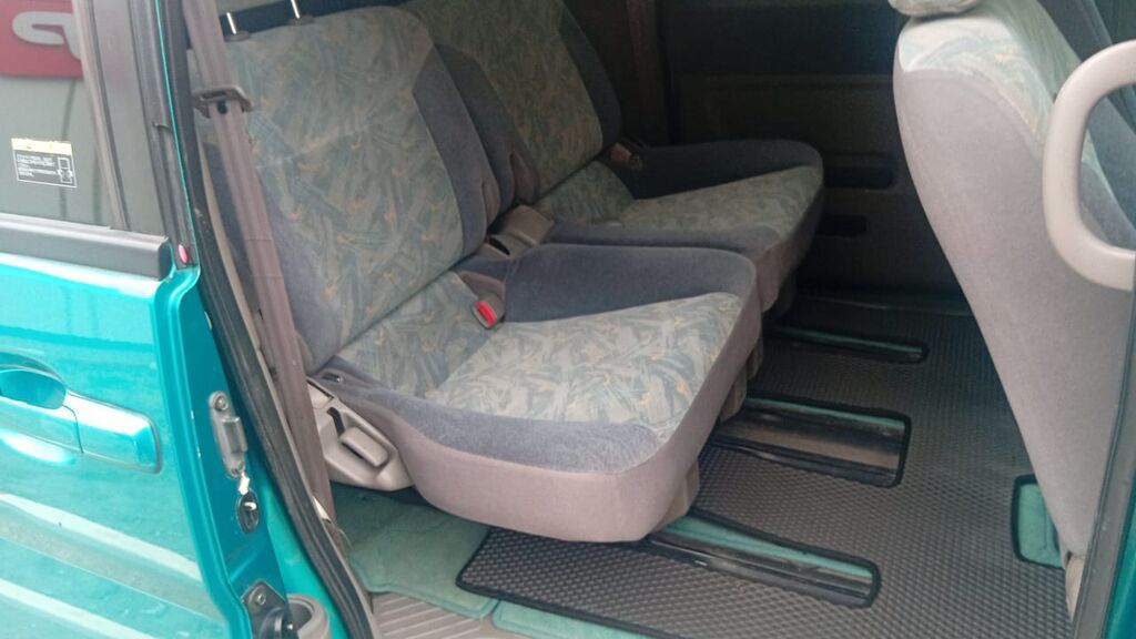 Nissan Serena: 2000 г., 2 л, Вариатор, Газ, Минивэн: фото 7