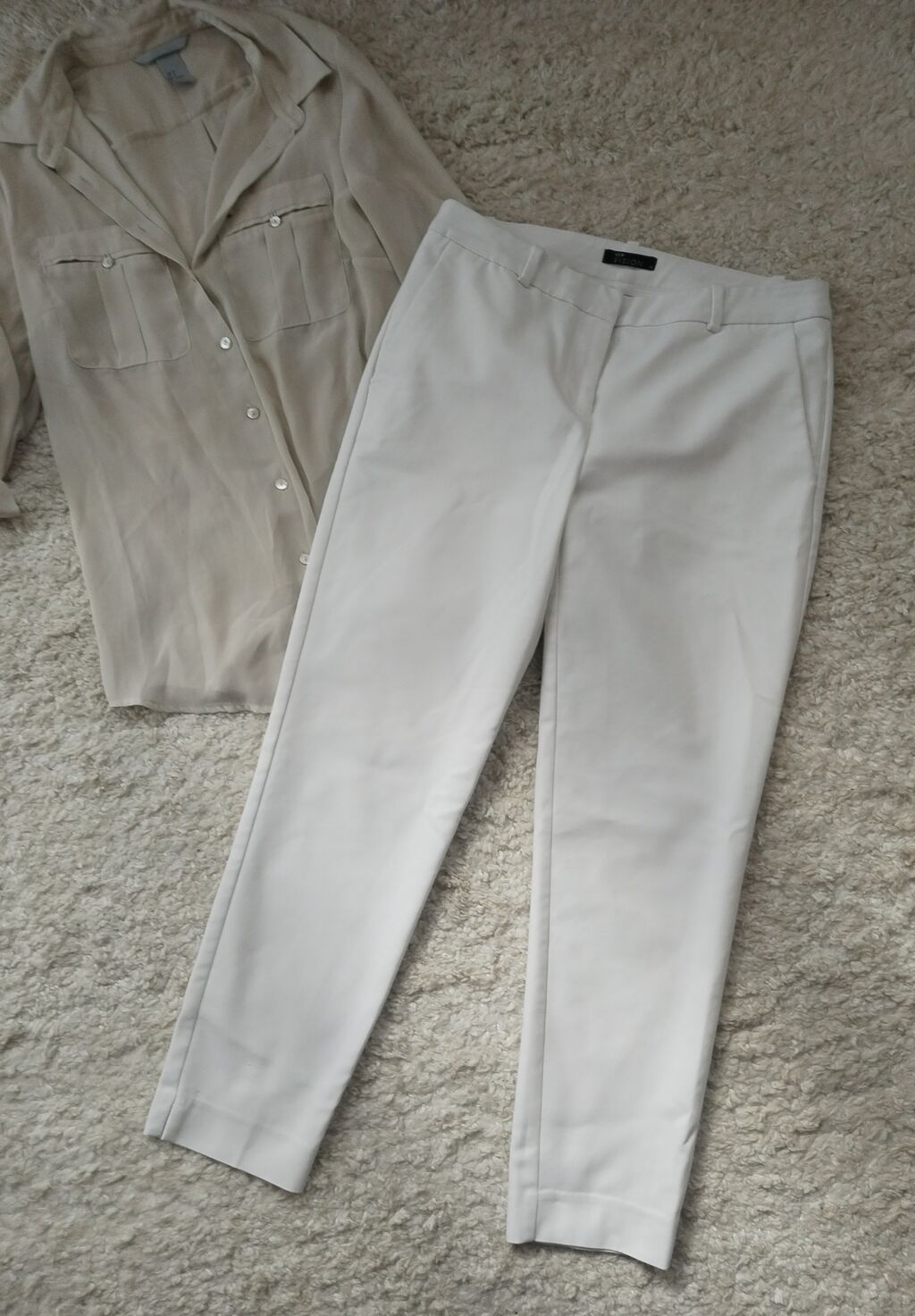 Pantalone: M (EU 38), Normalan struk, Drugi kroj pantalona