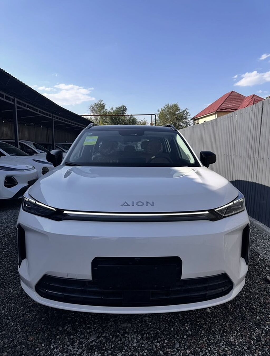 GAC Aion i60 Plug-in Hybrid (EREV) — это современный пятиместный: фото 1