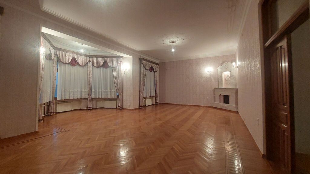Həyət evi, 10 otaqlı, 700 m², satılır, Bakı — 14