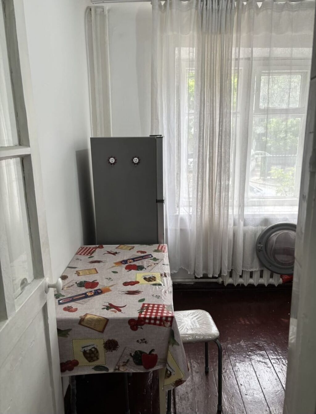 1 комната, 30 м², 2 этаж: фото 3