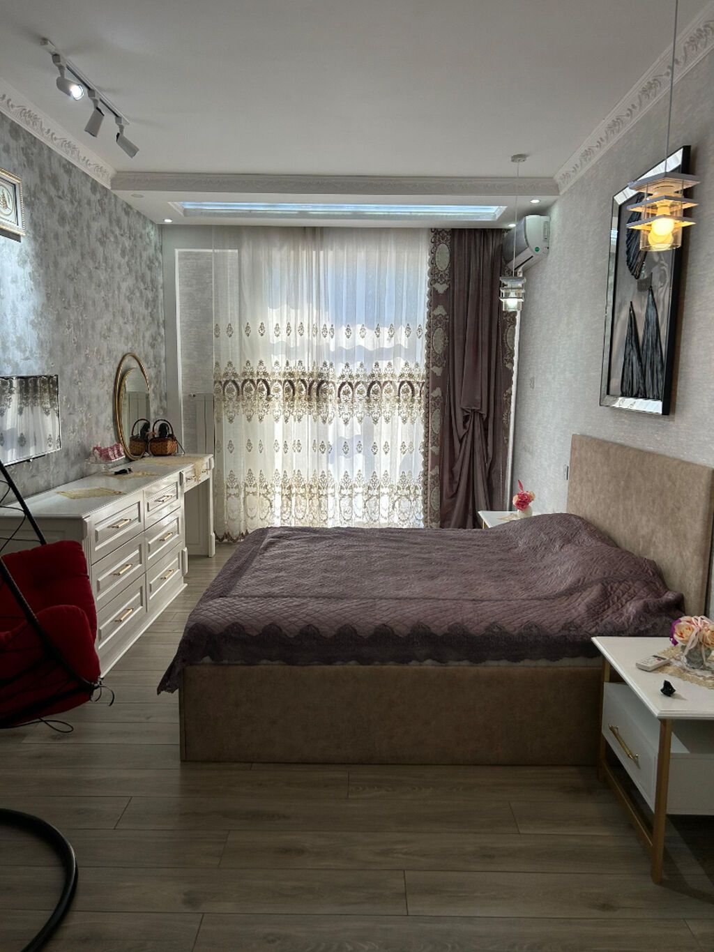4 otaqlı, Yeni tikili, 226 kv. m