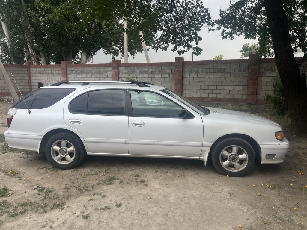 Nissan Cefiro 1998 г., универсал: фото 3