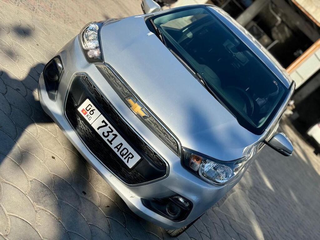 Chevrolet Spark: 2018 г., 0.1 л, Автомат, Бензин, Хэтчбэк: фото 1