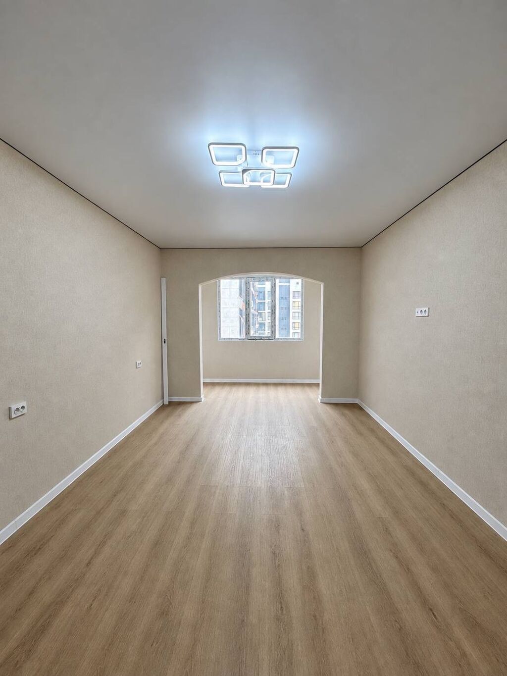 1 комната, 45 м², ул. Горького / Алматинка 106 серия улучшенная, 8 этаж, Евроремонт: фото 2