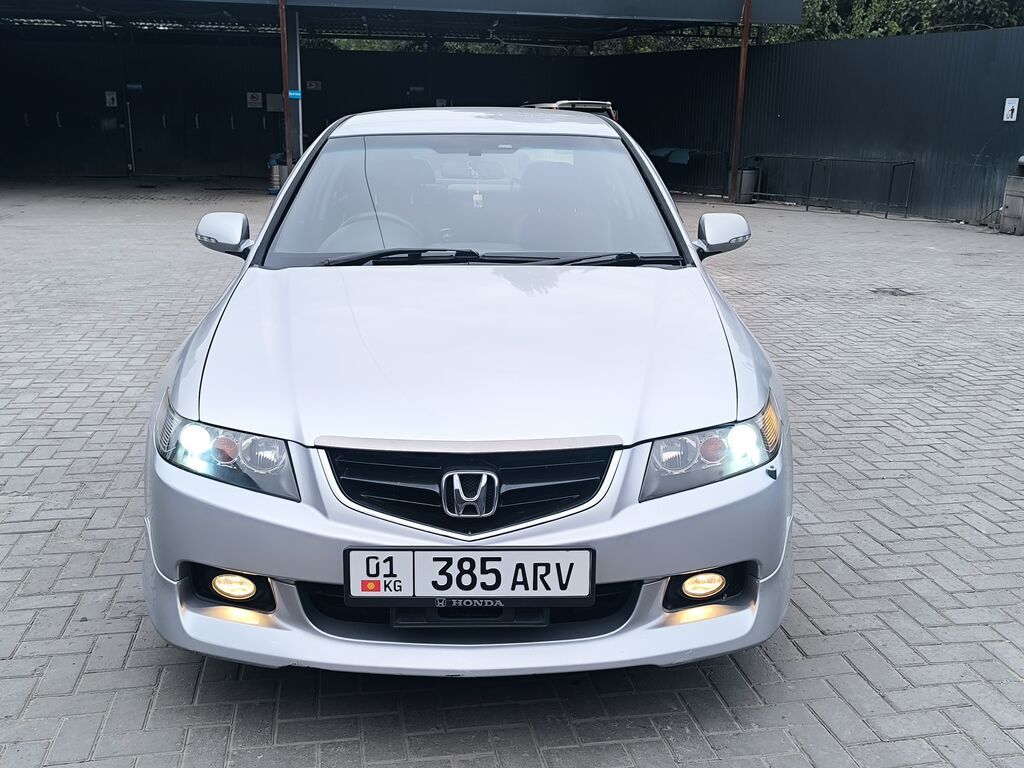 Honda Accord: 2003 г., 2.4 л, Автомат, Бензин, Седан: фото 1