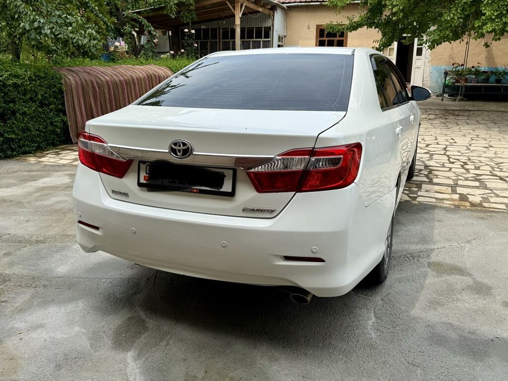 Toyota Camry: 2014 г., Автомат, Бензин, Седан: фото 4