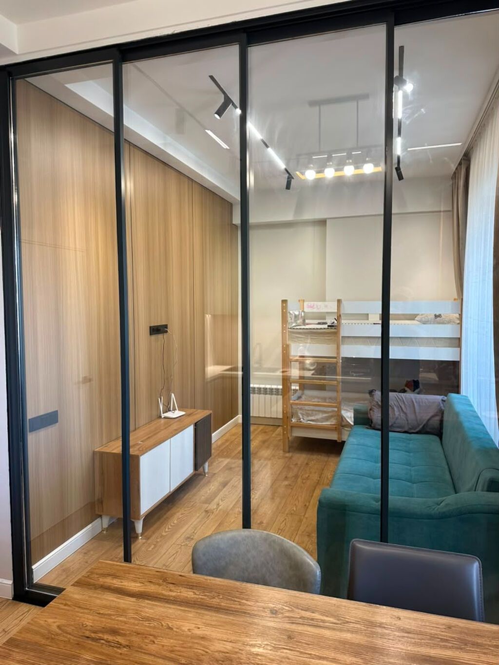 2 комнаты, 61 м², Асанбай мкр Элитка, 6 этаж, Дизайнерский ремонт: фото 2