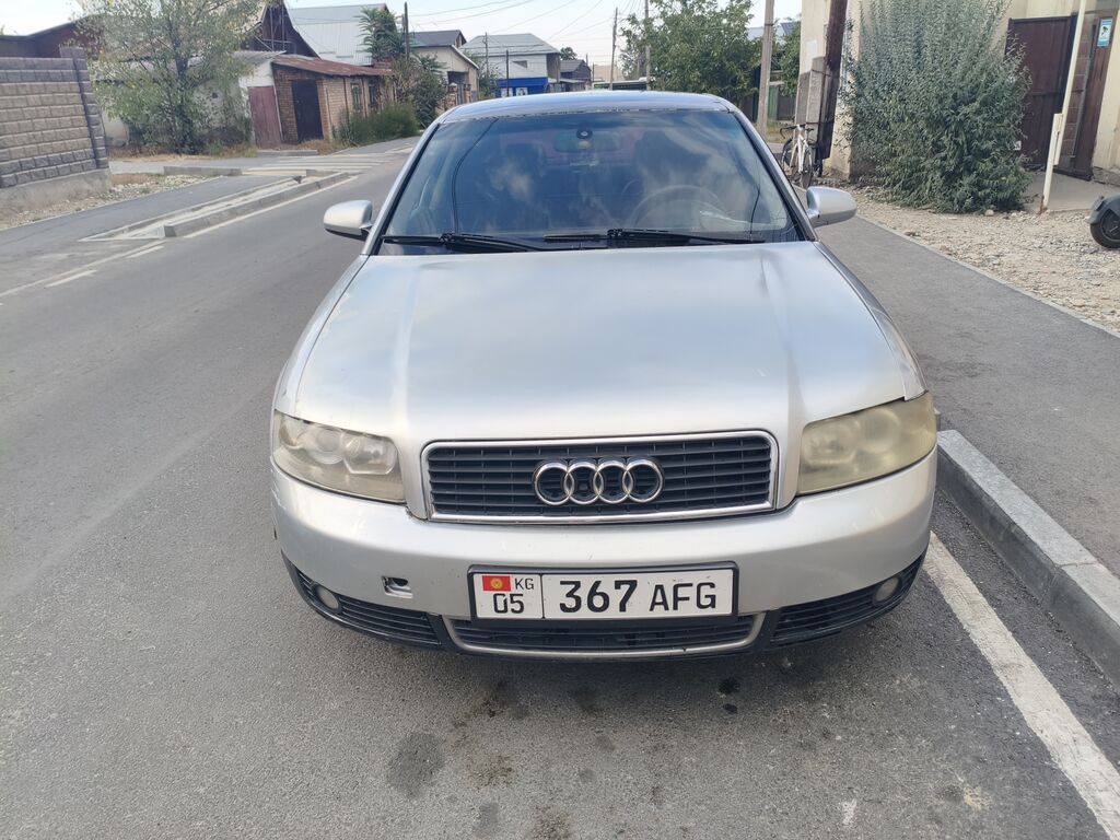 Audi A4: 2002 г., 3 л, Автомат, Бензин, Седан: фото 2