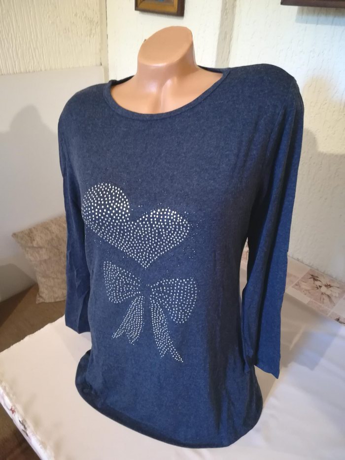 Košulje i bluze: na lalafo.rs - Beograd
