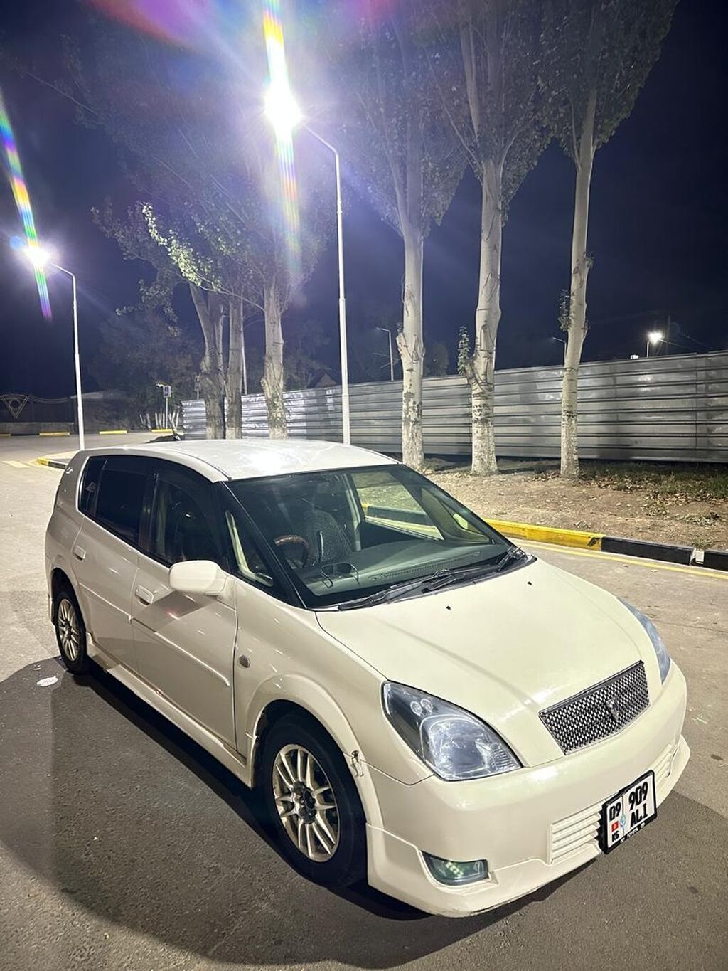 Toyota Opa: 2002 г., 1.8 л, Автомат, Бензин, Хэтчбэк: фото 2