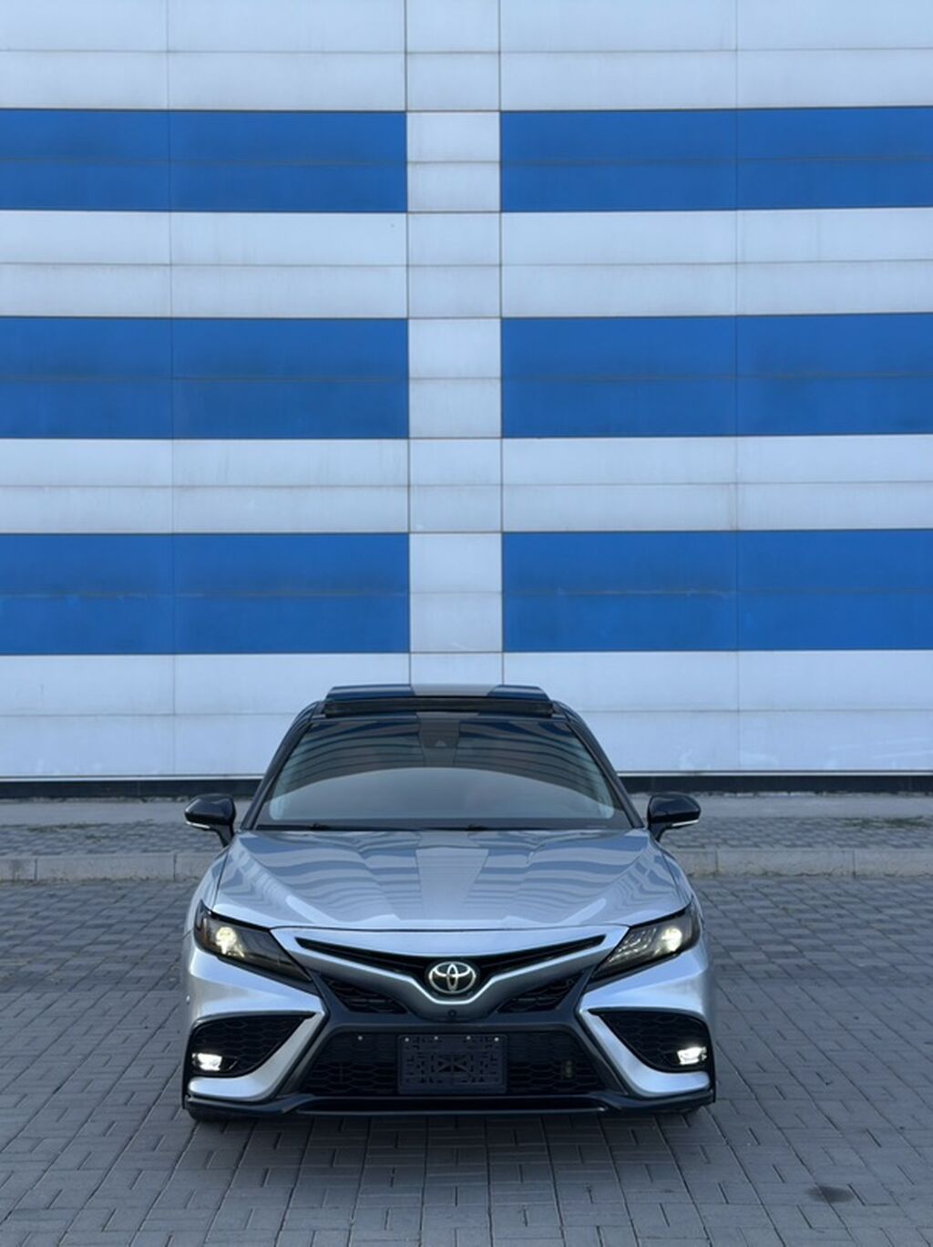 Toyota Camry: 2018 г., 2.5 л, Автомат, Бензин, Седан: фото 3