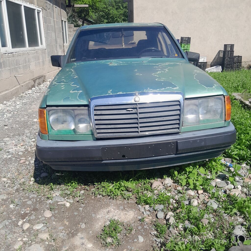 Mercedes-Benz W124: 1987 г., Седан: фото 2