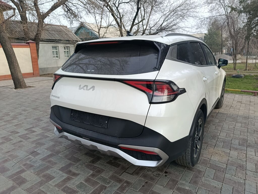 Kia Sportage: 2021 г., 2 л, Автомат, Бензин, Кроссовер — фото 3