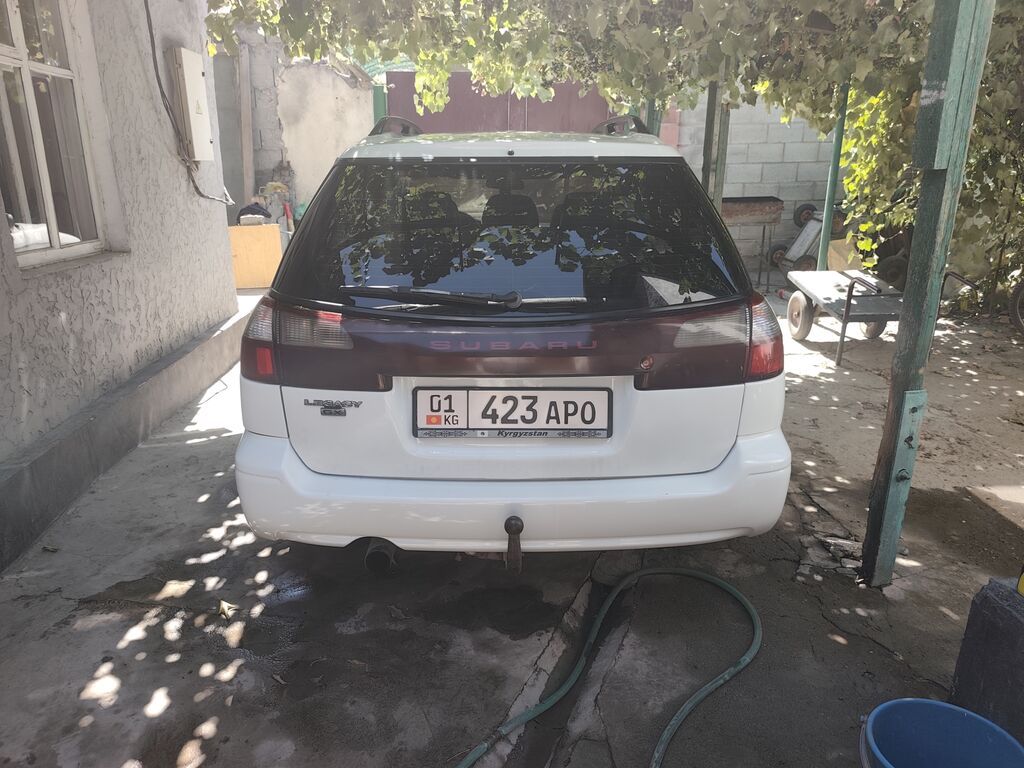 Subaru Legacy: 2002 г., 2.5 л, Автомат, Газ, Универсал: фото 2