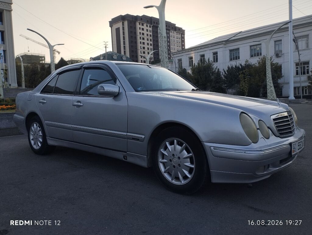 Mercedes-Benz E-Class: 2001 г., 2.7 л, Автомат, Дизель, Седан: фото 2