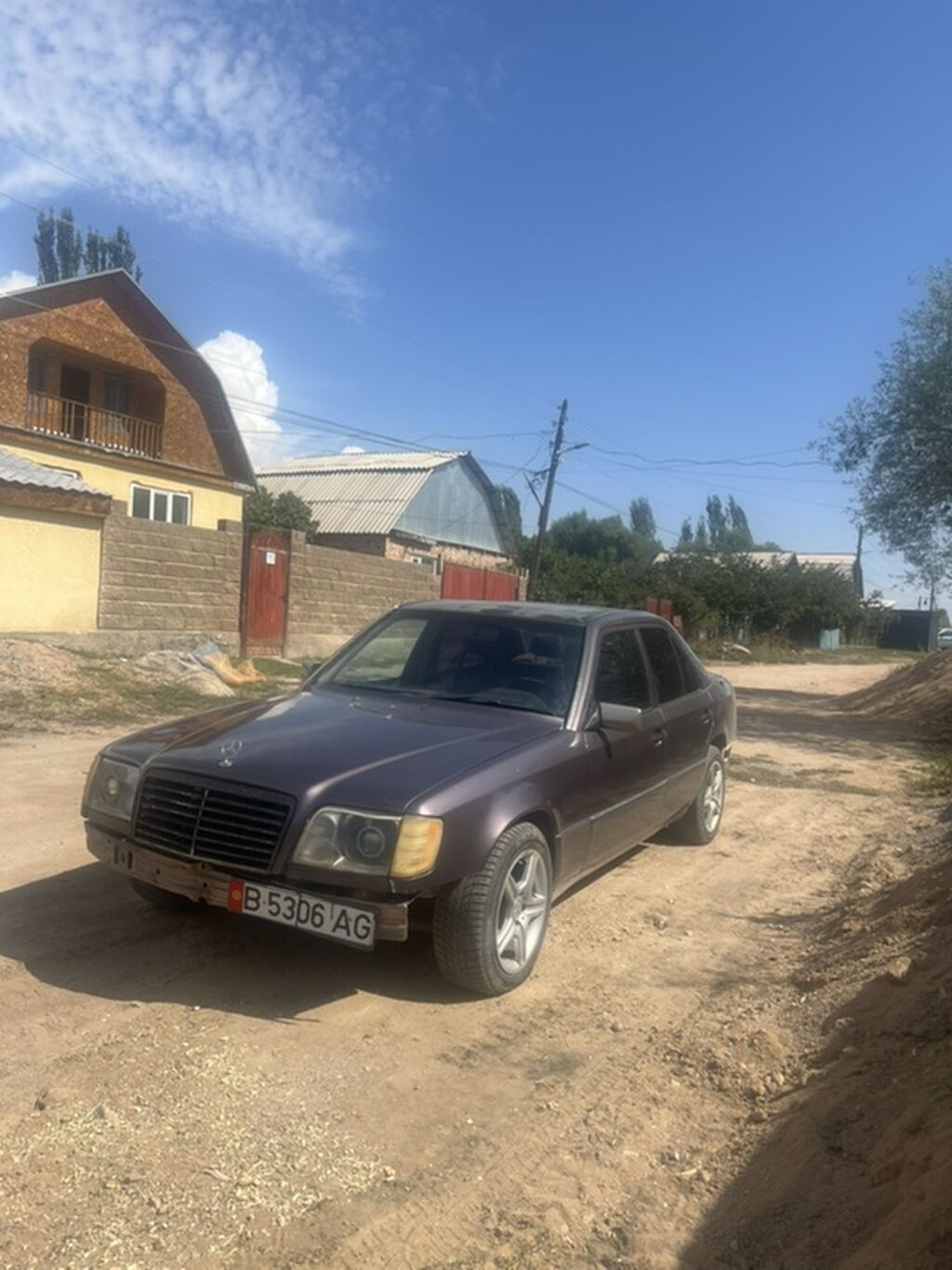 Mercedes-Benz W124